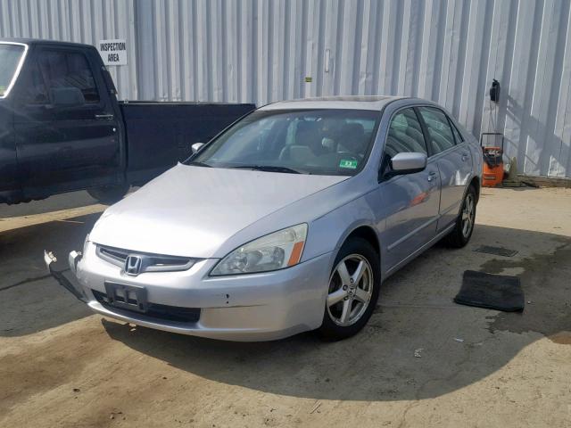 1HGCM56835A021469 - 2005 HONDA ACCORD EX SILVER photo 2