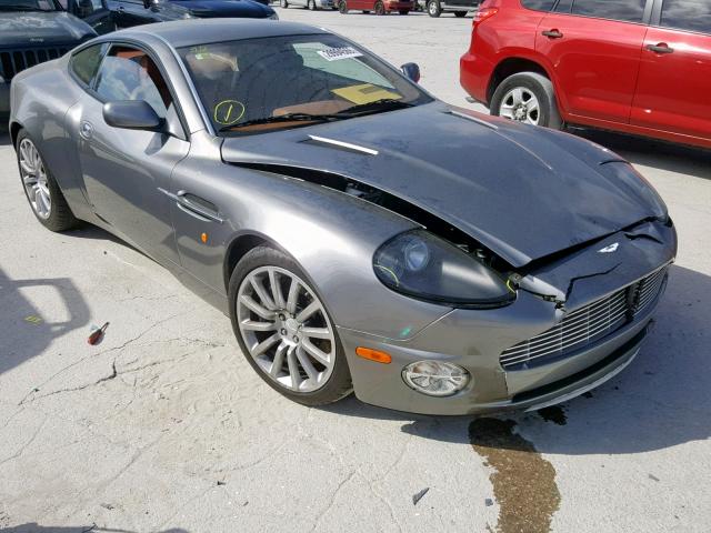 SCFAC23323B501267 - 2003 ASTON MARTIN VANQUISH SILVER photo 1