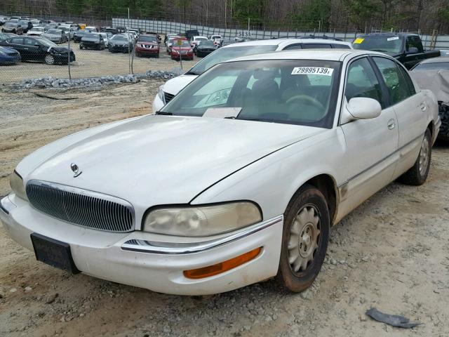 1G4CW52K0Y4180846 - 2000 BUICK PARK AVENU WHITE photo 2