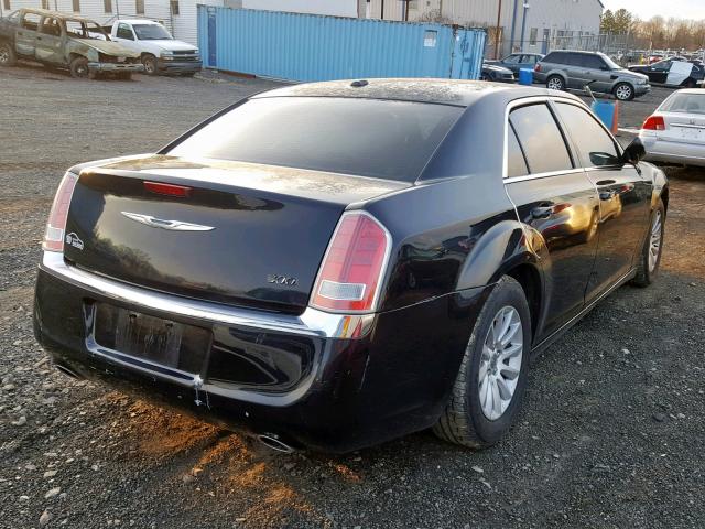 2C3CCAAG5DH510033 - 2013 CHRYSLER 300 BLACK photo 4