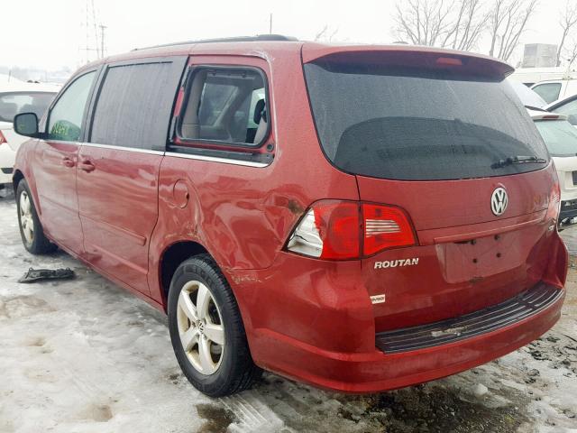 2V4RW3DG7BR659514 - 2011 VOLKSWAGEN ROUTAN SE RED photo 3