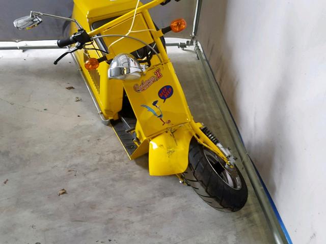 1K9SS1146GG293146 - 2016 OTHER SCOOTER YELLOW photo 9