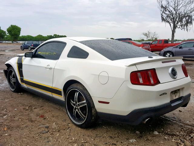 1ZVBP8CF0B5150535 - 2011 FORD MUSTANG GT WHITE photo 3