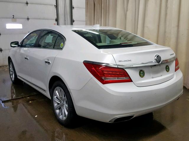 1G4GB5G30GF161232 - 2016 BUICK LACROSSE WHITE photo 3