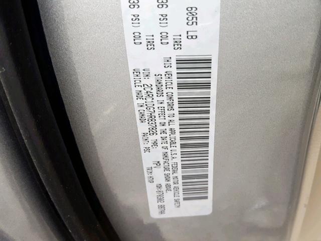 2C4RC1DG7HR837826 - 2017 CHRYSLER PACIFICA T SILVER photo 10