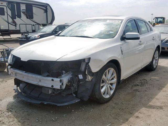 1LNHM93R79G623458 - 2009 LINCOLN MKS WHITE photo 2