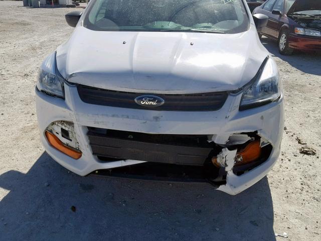 1FMCU0F72GUB23240 - 2016 FORD ESCAPE S WHITE photo 9