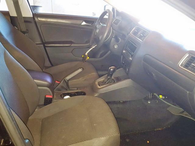 3VW2K7AJ0DM411661 - 2013 VOLKSWAGEN JETTA BASE BLACK photo 5