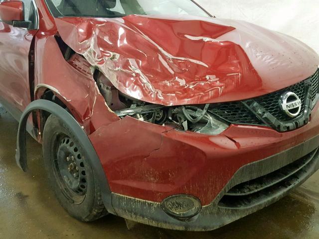 JN1BJ1CR8HW103636 - 2017 NISSAN ROGUE RED photo 9