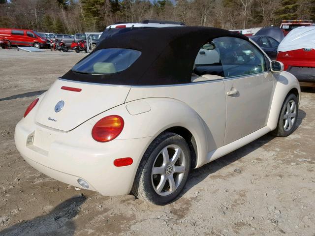 3VWCD21Y24M305419 - 2004 VOLKSWAGEN NEW BEETLE Creme Foto 4