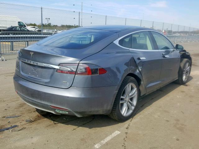 5YJSA1H17EFP35480 - 2014 TESLA MODEL S GRAY photo 4