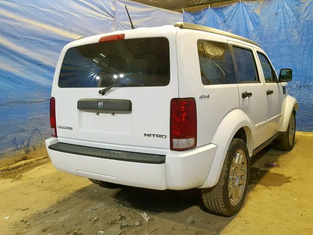 1D4PU4GK6BW598602 - 2011 DODGE NITRO HEAT WHITE photo 4