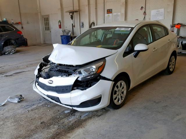 KNADM4A33G6542106 - 2016 KIA RIO LX WHITE photo 2