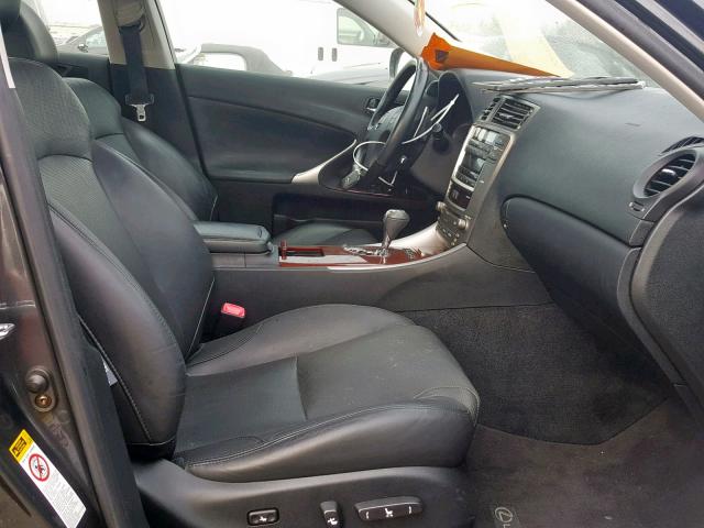 JTHBK262065016197 - 2006 LEXUS IS 250 GRAY photo 5