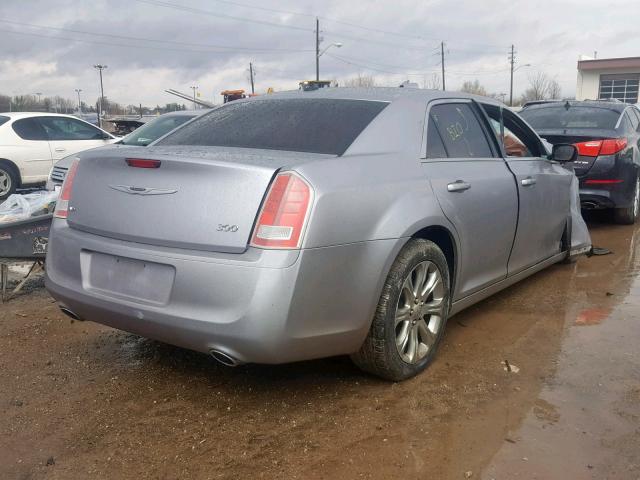 2C3CCAGT1DH592069 - 2013 CHRYSLER 300 S SILVER photo 4