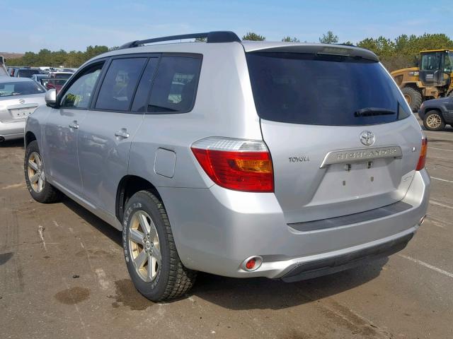 JTEES41A482062429 - 2008 TOYOTA HIGHLANDER SILVER photo 3