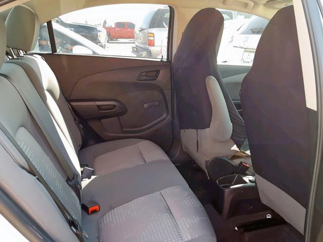 1G1JB5SH3H4162393 - 2017 CHEVROLET SONIC LS 银色 照片 6