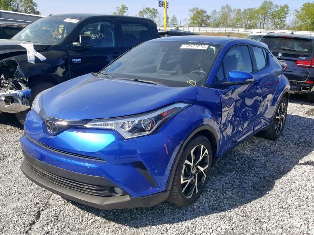 NMTKHMBX0JR049098 - 2018 TOYOTA C-HR XLE BLUE photo 2