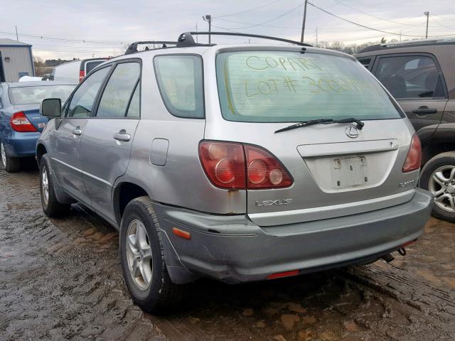 JT6HF10U1X0057299 - 1999 LEXUS RX 300 SILVER photo 3