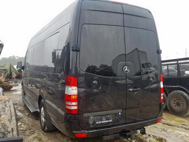 WD3PE8CC4D5788028 - 2013 MERCEDES-BENZ SPRINTER 2 BLACK photo 3