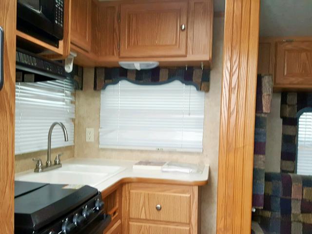 5L4TP242X53004684 - 2005 OTHER RV WHITE photo 9