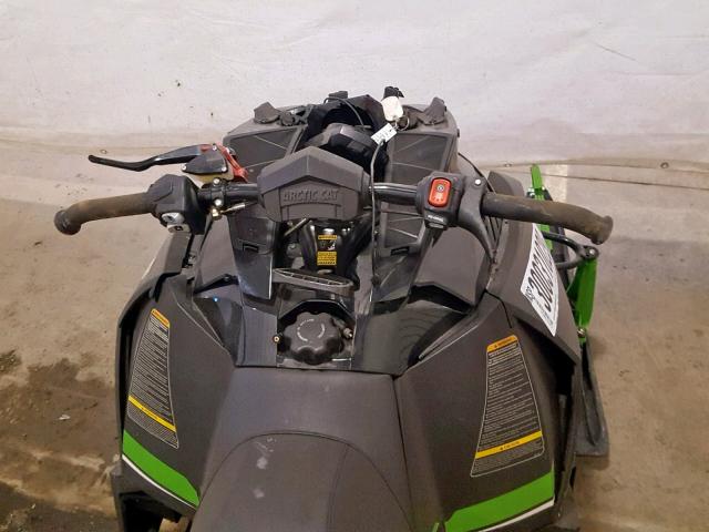 4UF14SNW0ET123653 - 2014 ARCTIC CAT SNOWMOBILE BLACK photo 5