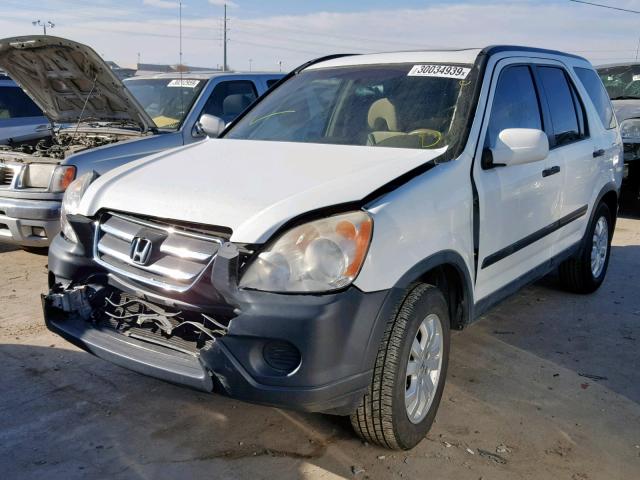 JHLRD78835C005569 - 2005 HONDA CR-V EX WHITE photo 2