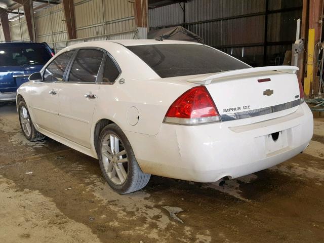 2G1WU57M691127253 - 2009 CHEVROLET IMPALA LTZ WHITE photo 3