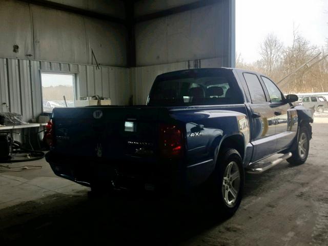 1D7RW3GP5BS672627 - 2011 DODGE DAKOTA SLT BLUE photo 4