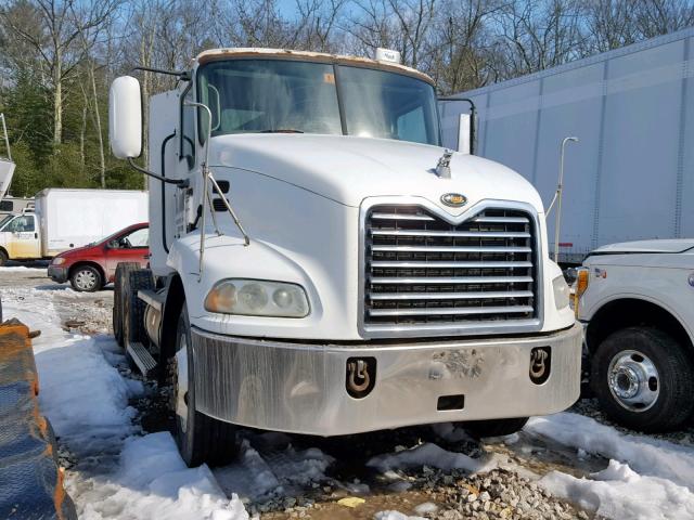 1M1AK05Y66N014137 - 2006 MACK 600 CXN600 WHITE photo 1