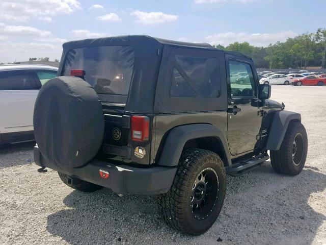 1C4AJWAG1FL710550 - 2015 JEEP WRANGLER S 黑色 照片 4