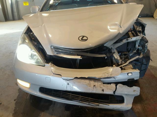 JTHBF30G435039864 - 2003 LEXUS ES 300 SILVER photo 7