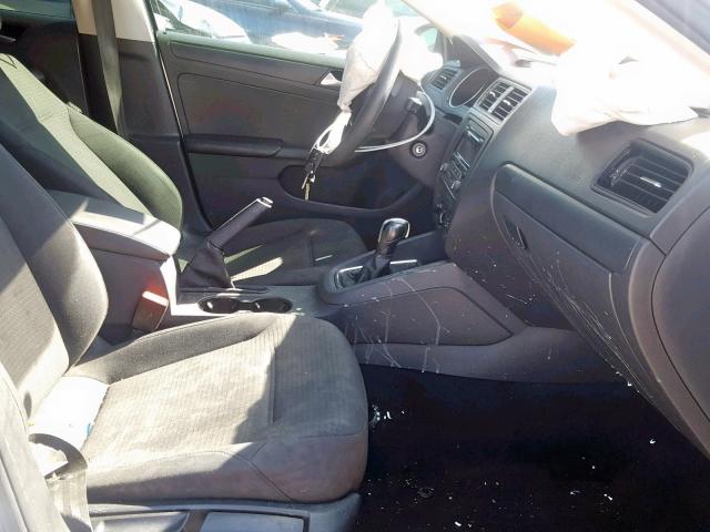 3VW2K7AJXFM255809 - 2015 VOLKSWAGEN JETTA BASE SILVER photo 5