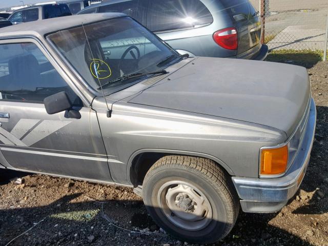 JT4RN50A7J5150285 - 1988 TOYOTA PICKUP 1/2 GRAY photo 9