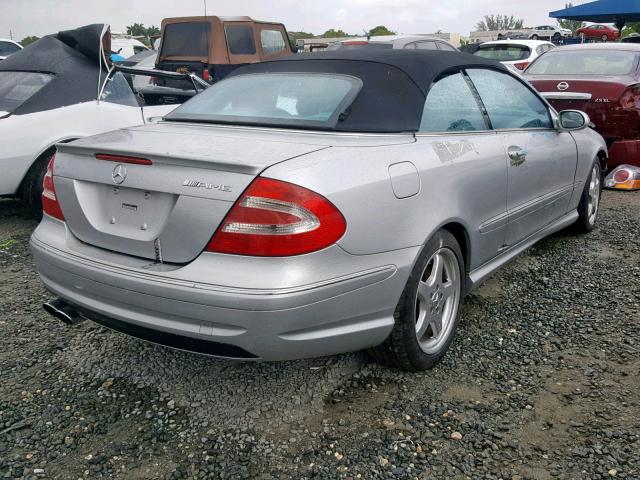 WDBTK76G75T037135 - 2005 MERCEDES-BENZ CLK 55 AMG SILVER photo 4