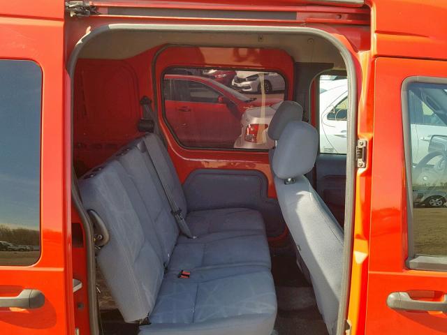 NM0KS9BNXAT023878 - 2010 FORD TRANSIT CO RED photo 6