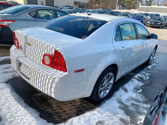 1G1ZD5EB1AF235663 - 2010 CHEVROLET MALIBU 2LT WHITE photo 5