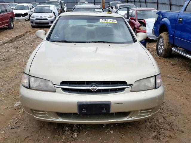 1N4DL01D5WC150774 - 1998 NISSAN ALTIMA XE TAN photo 9