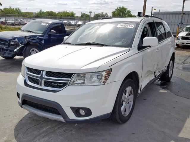 3D4PG1FG5BT561727 - 2011 DODGE JOURNEY MA WHITE photo 2