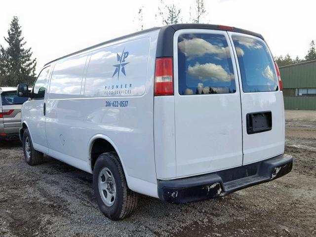 1GCFG15X471121460 - 2007 CHEVROLET EXPRESS G1 WHITE photo 3