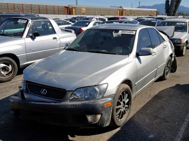 JTHBD192030064968 - 2003 LEXUS IS 300 SILVER photo 2