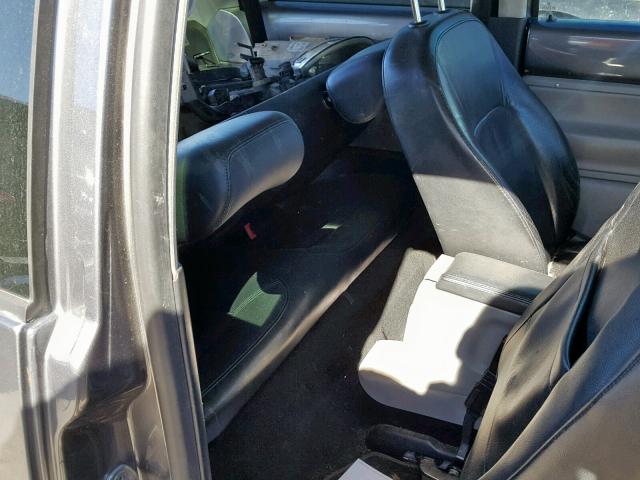 3VWCR31C25M403900 - 2005 VOLKSWAGEN NEW BEETLE Grau Foto 6