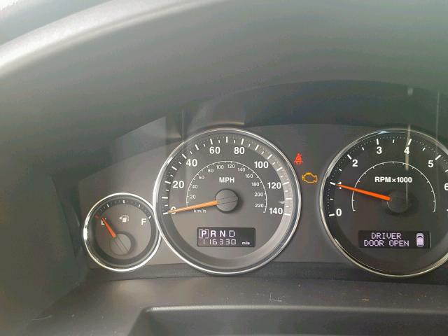 1J4RG4GK5AC137270 - 2010 JEEP COMMANDER BLACK photo 8