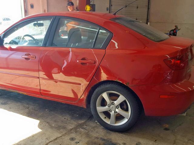 JM1BK12F851331162 - 2005 MAZDA 3 I RED photo 9