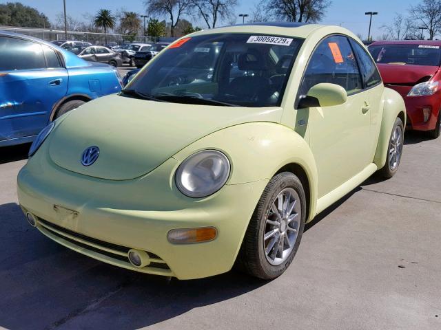 3VWCK21C01M473484 - 2001 VOLKSWAGEN NEW BEETLE Grün Foto 2