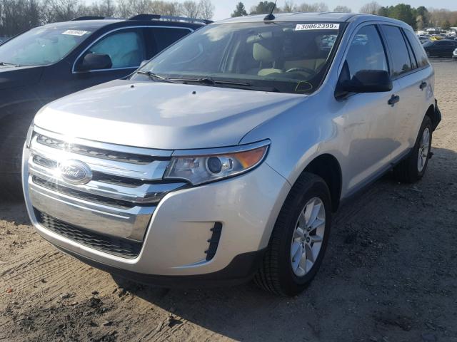 2FMDK3GC8EBB27853 - 2014 FORD EDGE SE SILVER photo 2