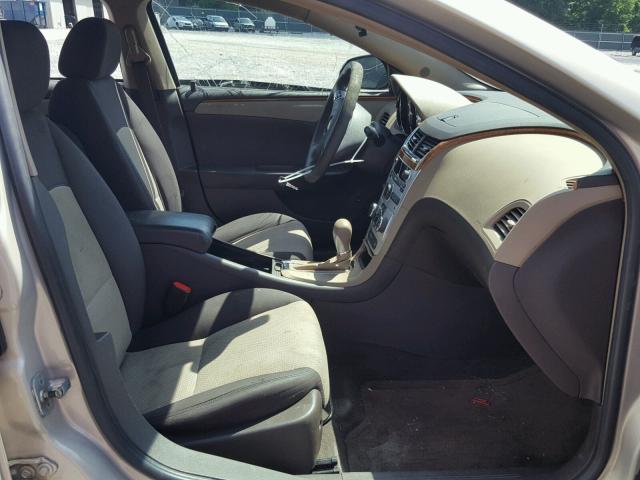 1G1ZH57B99F249906 - 2009 CHEVROLET MALIBU 1LT ოქროსფერი ფოტო 5