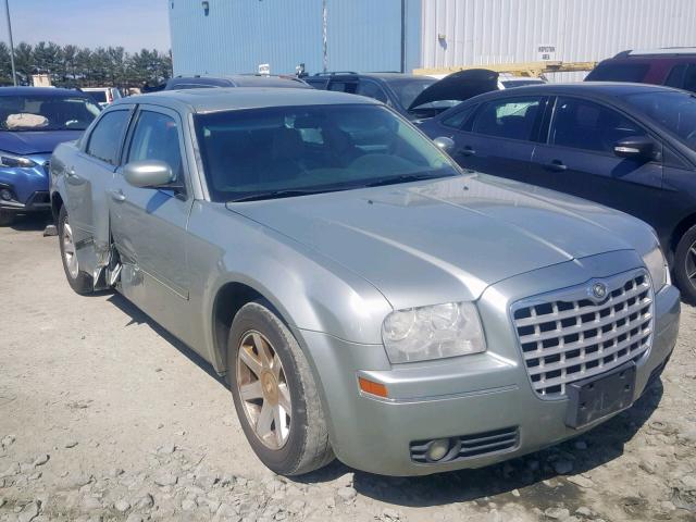 2C3AA53G05H589453 - 2005 CHRYSLER 300 TOURIN GREEN photo 1