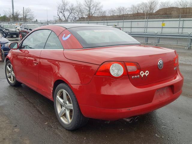 WVWDA71F77V003761 - 2007 VOLKSWAGEN EOS 2.0T S RED photo 3