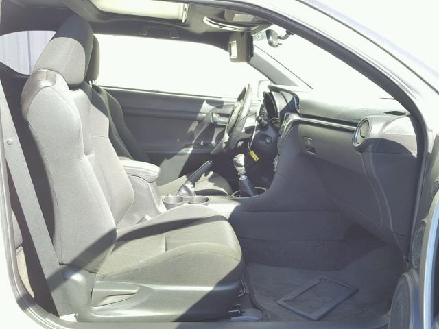 JTKJF5C74D3050776 - 2013 TOYOTA SCION TC თეთრი ფოტო 5